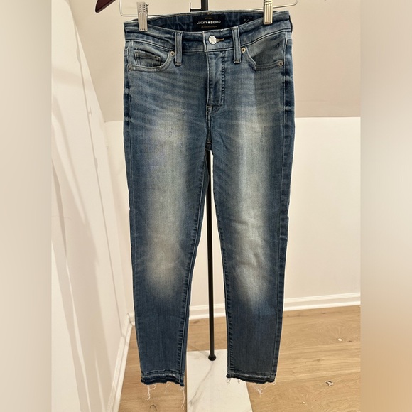 Lucky Brand Jeans - Picture 1 of 2